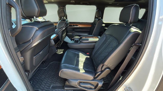 2024 Jeep Grand Wagoneer L Series III