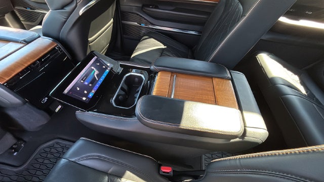 2024 Jeep Grand Wagoneer L Series III