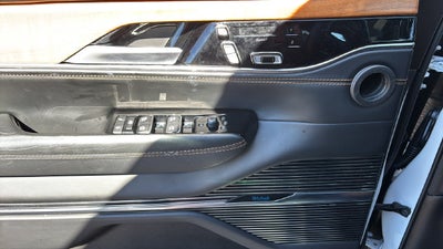 2024 Jeep Grand Wagoneer L Series III