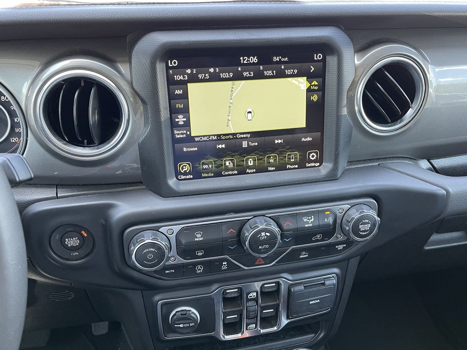 2023 Jeep Gladiator Overland