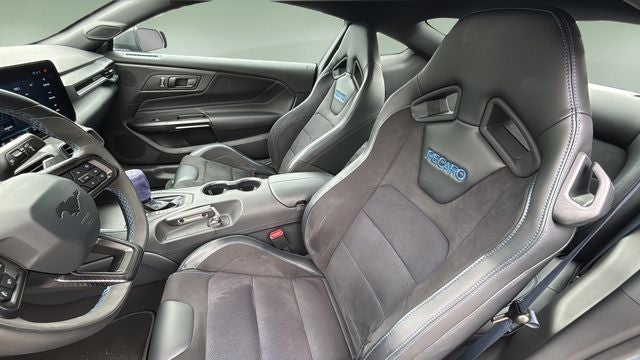 2025 Ford Mustang Dark Horse