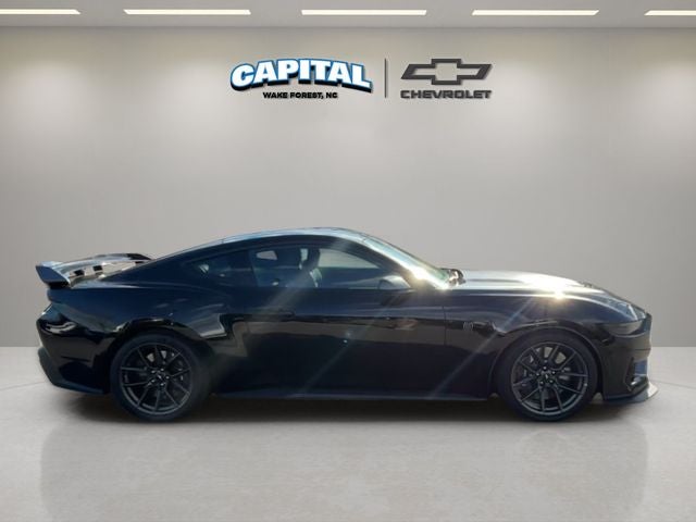 2024 Ford Mustang Dark Horse