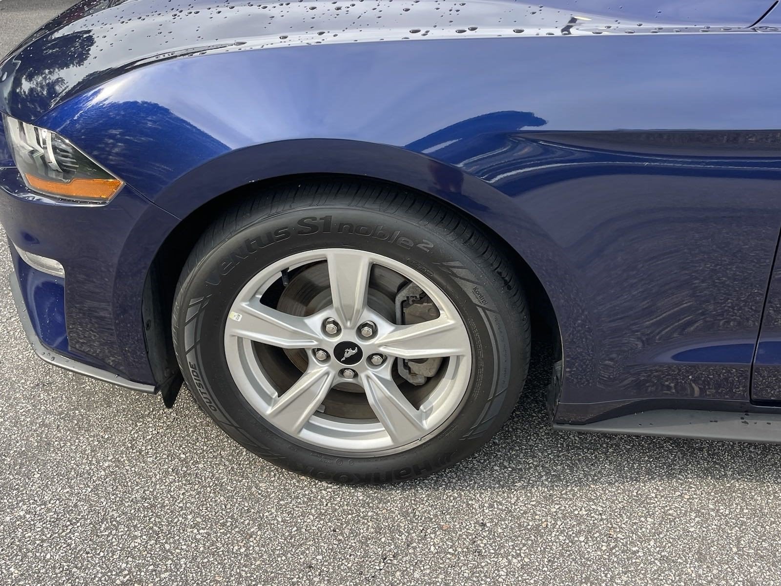 2020 Ford Mustang EcoBoost