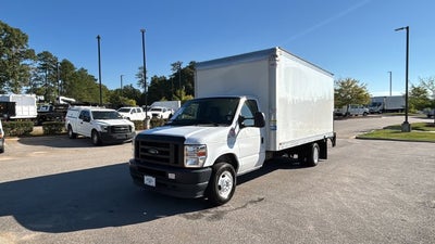 2023 Ford E-350SD Base Cutaway