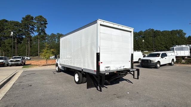 2023 Ford E-350SD Base Cutaway