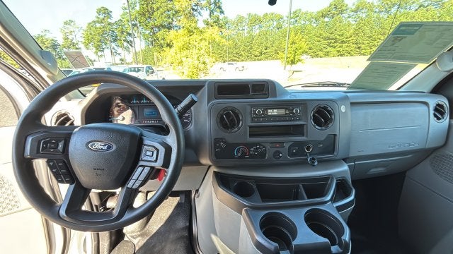 2023 Ford E-350SD Base Cutaway