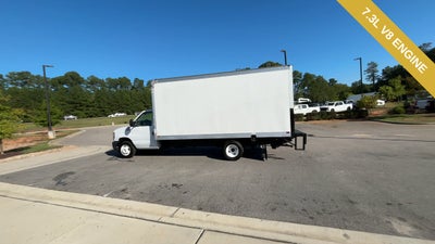 2023 Ford E-350SD Base Cutaway