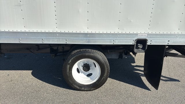 2023 Ford E-350SD Base Cutaway