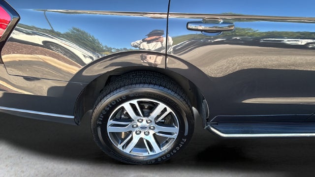 2022 Ford Expedition XLT