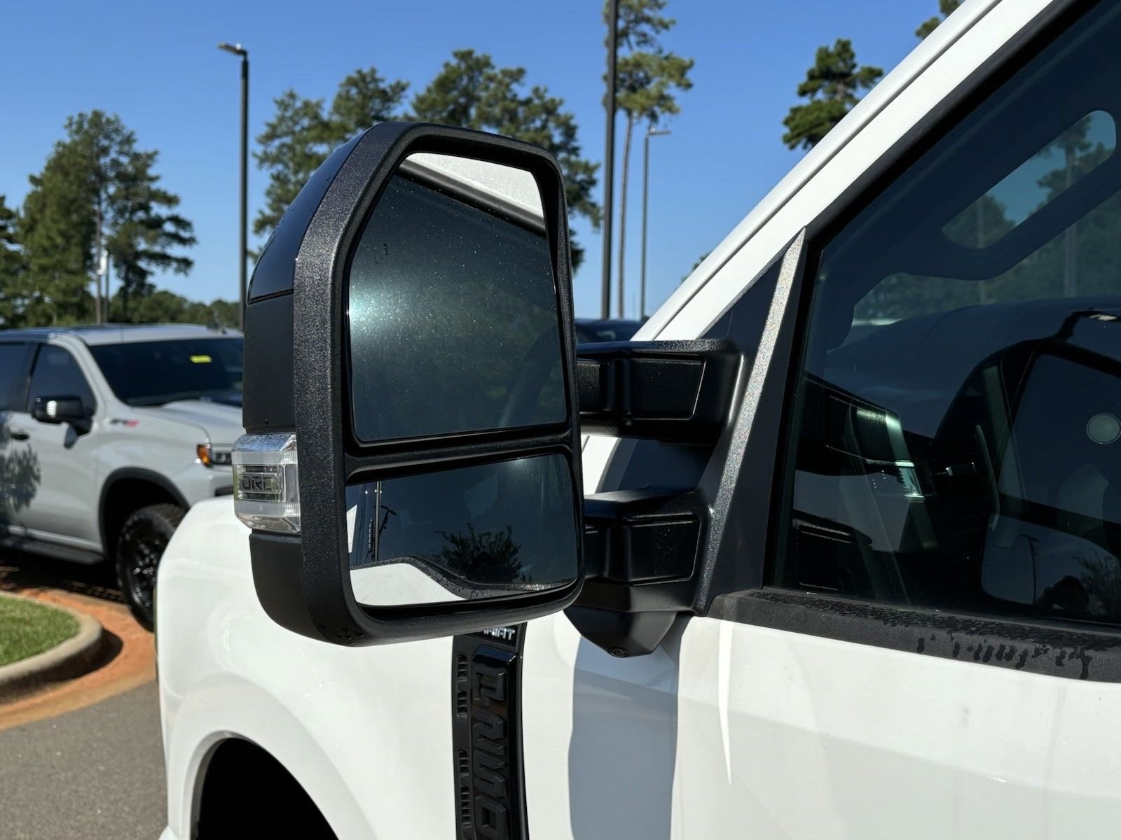 2024 Ford Super Duty F-250 SRW LARIAT