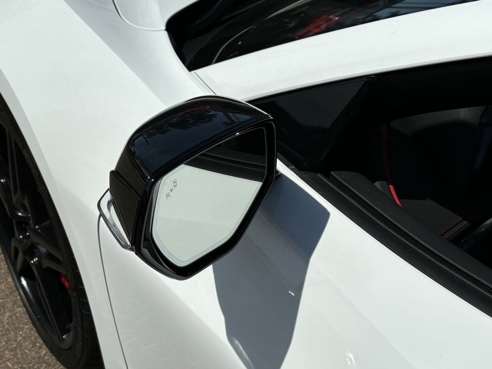 2024 Chevrolet Corvette 2LT