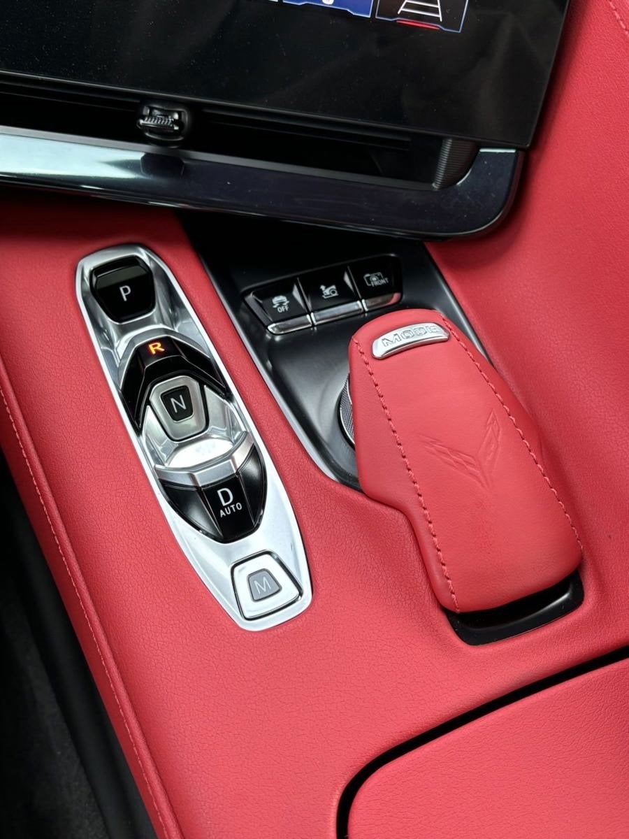 2024 Chevrolet Corvette 2LT