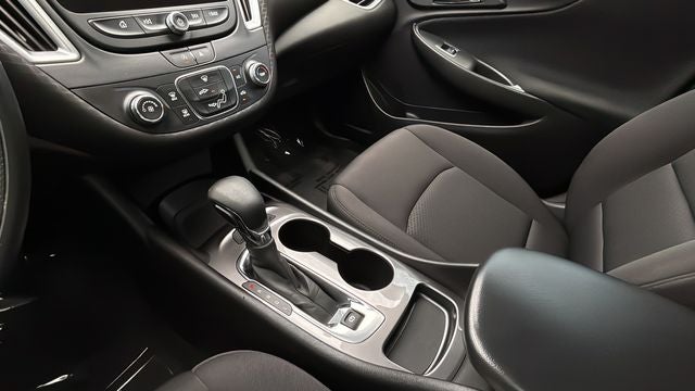 2023 Chevrolet Malibu LS 1LS