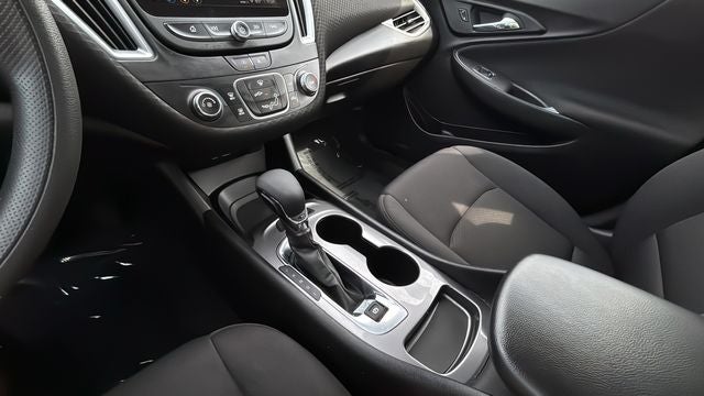 2024 Chevrolet Malibu LS 1FL