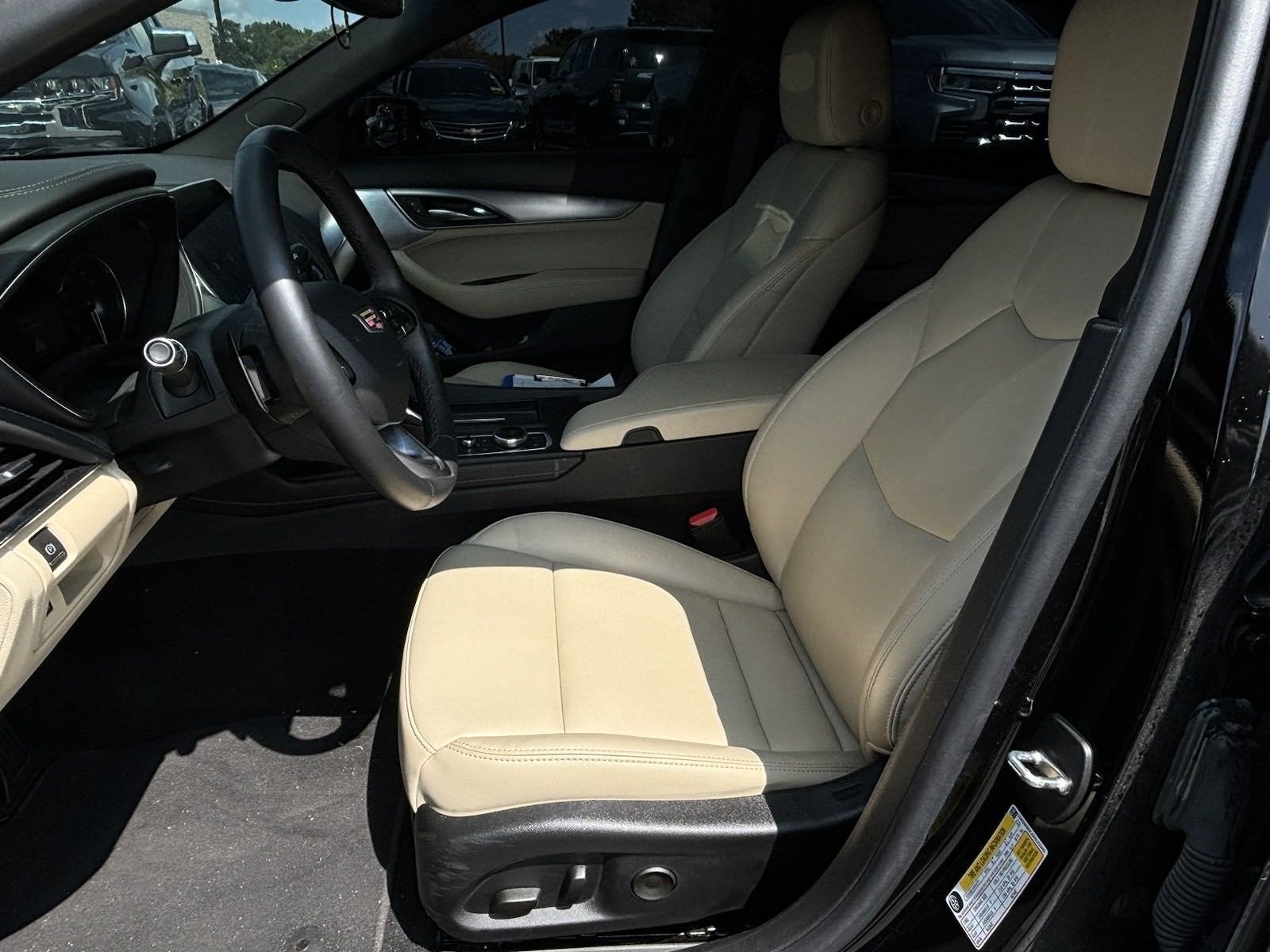 2024 Cadillac CT5 Luxury