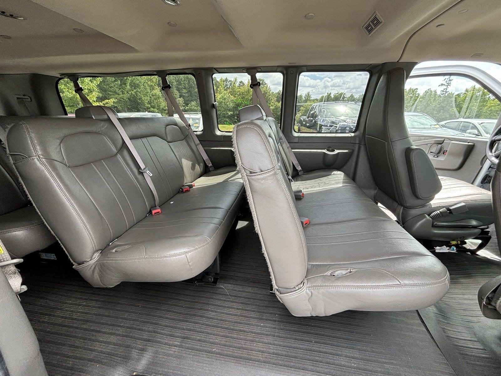 2023 Chevrolet Express Passenger LS