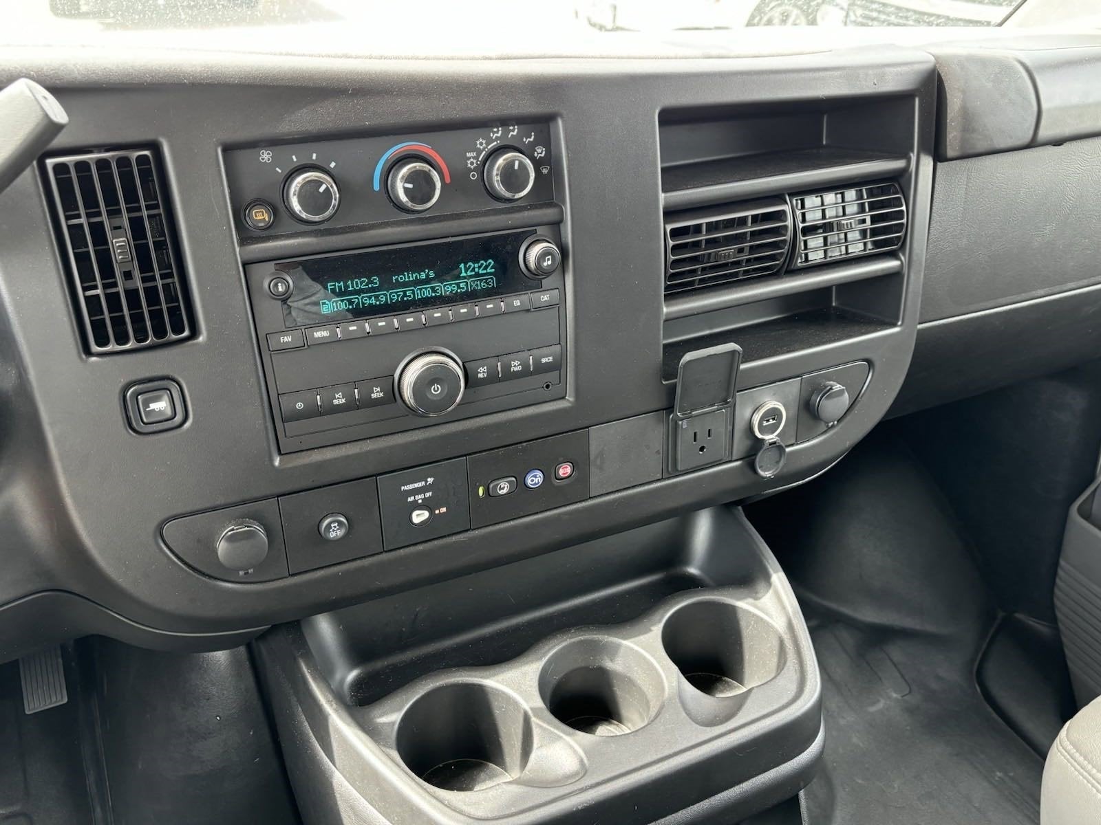 2023 Chevrolet Express Passenger LS