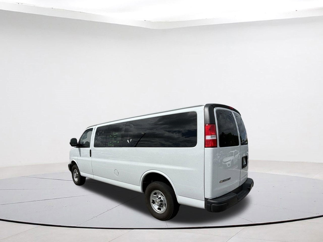 2023 Chevrolet Express Passenger LS
