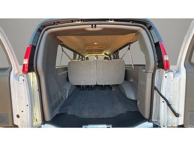 2024 Chevrolet Express 3500 LT Passenger
