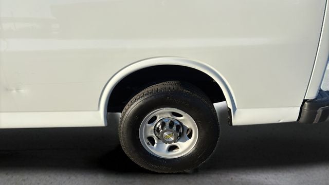 2024 Chevrolet Express 3500 LT Passenger