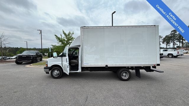 2023 Chevrolet Express 3500 Work Van Cutaway