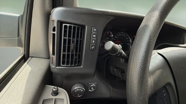 2025 Chevrolet Express 2500 Work Van Cargo