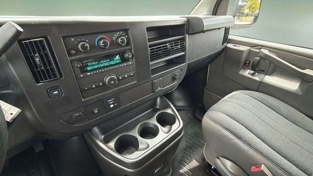 2025 Chevrolet Express 2500 Work Van Cargo
