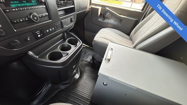 2025 Chevrolet Express 2500 Work Van Cargo