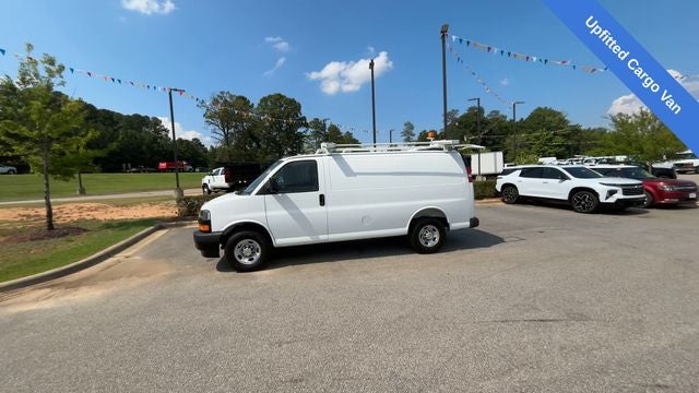 2025 Chevrolet Express 2500 Work Van Cargo