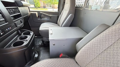2025 Chevrolet Express 2500 Work Van Cargo