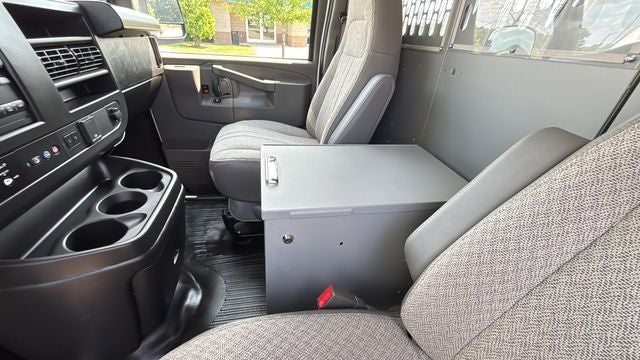 2025 Chevrolet Express 2500 Work Van Cargo