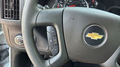 2025 Chevrolet Express 2500 Work Van Cargo