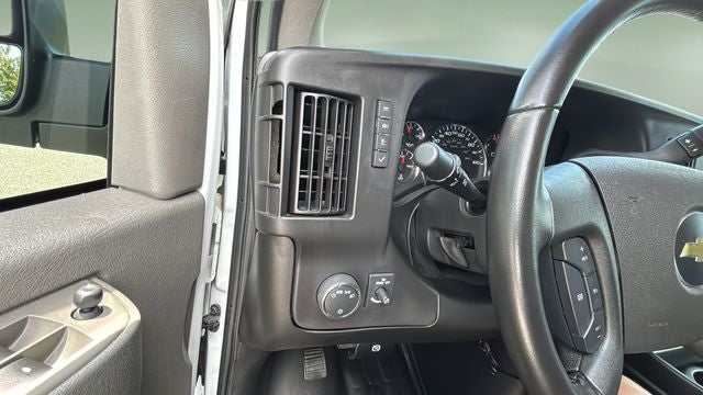 2023 Chevrolet Express 2500 Work Van Cargo