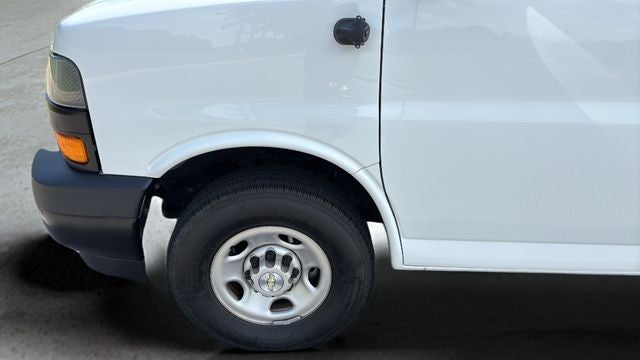 2023 Chevrolet Express 2500 Work Van Cargo