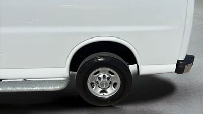 2024 Chevrolet Express 2500 Work Van Cargo