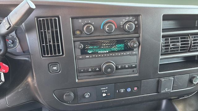 2024 Chevrolet Express 2500 Work Van Cargo