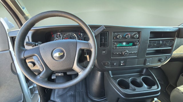 2025 Chevrolet Express 2500 Work Van Cargo