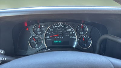 2025 Chevrolet Express 2500 Work Van Cargo