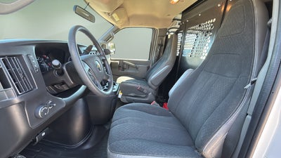 2025 Chevrolet Express 2500 Work Van Cargo