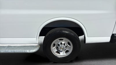 2025 Chevrolet Express 2500 Work Van Cargo
