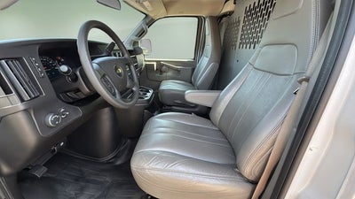 2025 Chevrolet Express 2500 Work Van Cargo