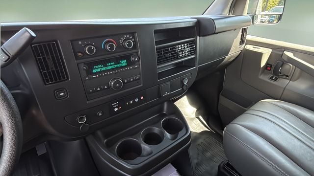 2025 Chevrolet Express 2500 Work Van Cargo