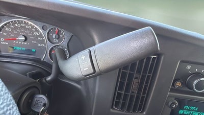 2025 Chevrolet Express 2500 Work Van Cargo