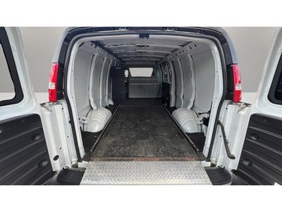 2022 Chevrolet Express 2500 Work Van Cargo