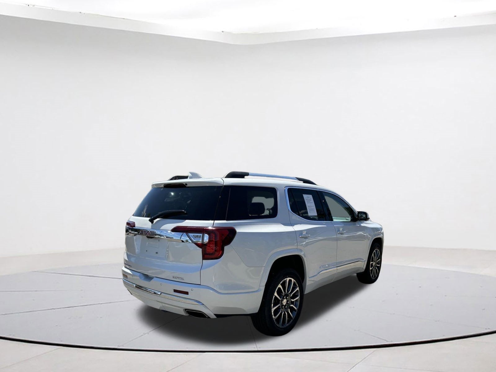 2020 GMC Acadia Denali