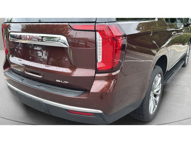 2022 GMC Yukon XL SLT