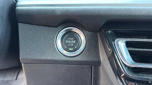 2025 Chevrolet Traverse LT 2LT