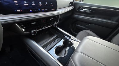 2025 Chevrolet Tahoe LS