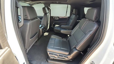 2024 Chevrolet Suburban RST