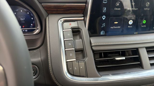 2024 Chevrolet Suburban Premier